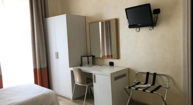 Camera tripla Standard Hotel City