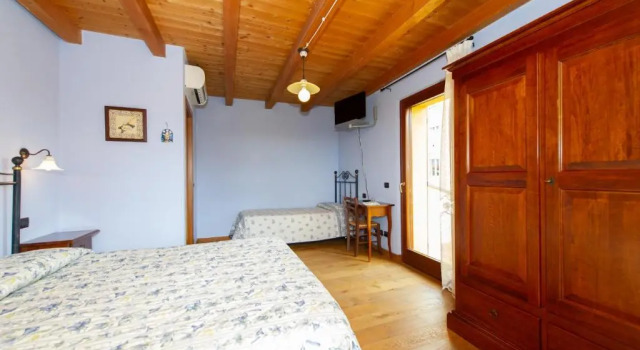 Agriturismo Lis Rosis, Book Hotel Medea Friuli Venezia Giulia