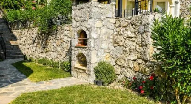 Lakestone Villa, Забронировать Вилла Отели Побережья Даламана с парковкой, Парковка