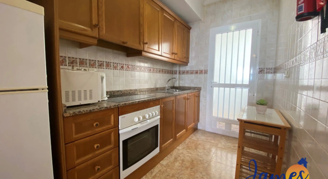 La Cinuelica 1st Flr apartment  &  com. pool L180