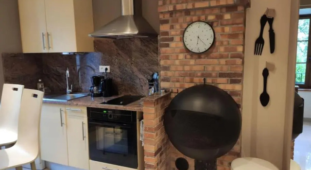 Апартаменты Studio Belles Prestations En Cevennes (Adults Only)
