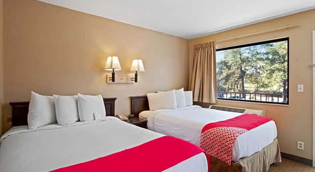 Четырёхместный номер Premium FairBridge Inn & Suites, Richmond Hill