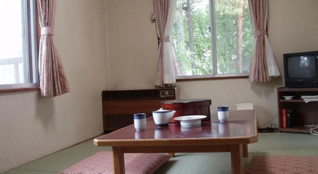 Kusatsu Onsen Watanuki Pension, Prenota Hotel Kusatsu 