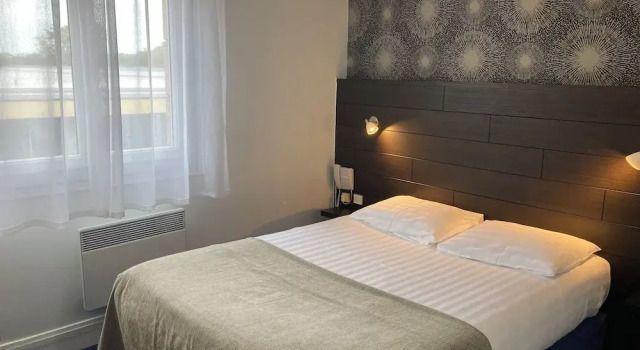 Трёхместный семейный номер Standard The Originals City, Hôtel du Château, Pontivy