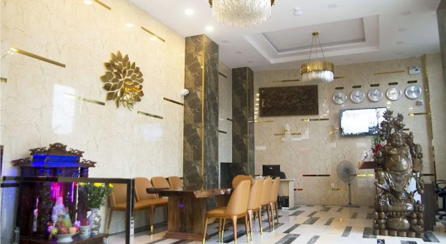 Daisy Gold Dalat Hotel, Buchen Sie Hotel Hotels in Lam Dong mit Pool, Schwimmbad