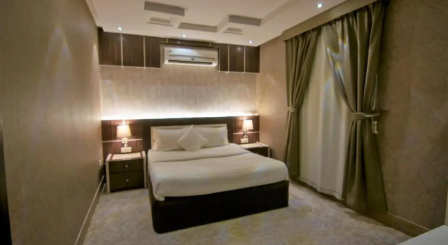 Полулюкс Evan Serviced Apartments in Al Muruj District