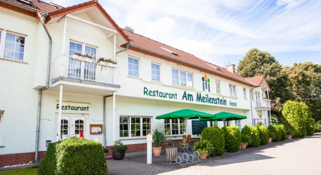 Hotel Am Meilenstein, Prenota Hotel Hotel a Garz con parcheggio, Parcheggio