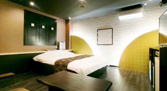 Полулюкс Hotel Atlantis Higashi Osaka