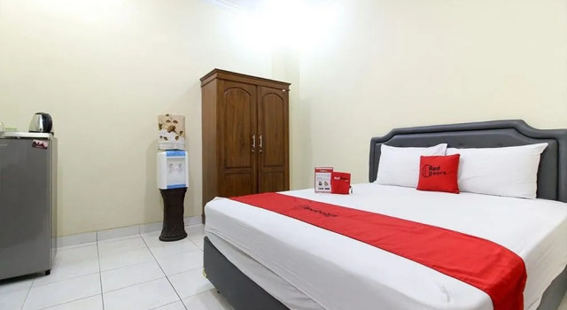 RedDoorz @ Condong Catur 2, Rezerwuj Hotel Sleman Yogyakarta Province