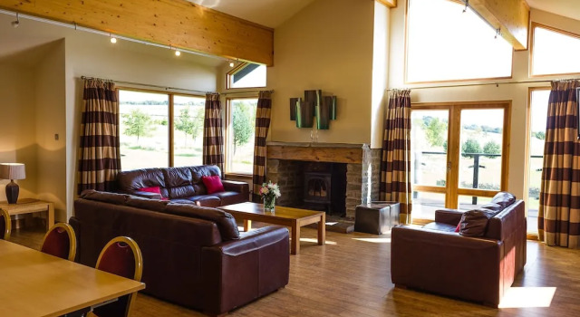 Шале с 5 комнатами Forbes of Kingennie Country Resort