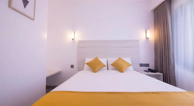 Двухместный номер Standard Symphony Hotel