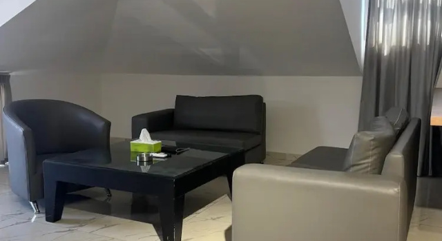 Люкс Royal Hotel San Diego