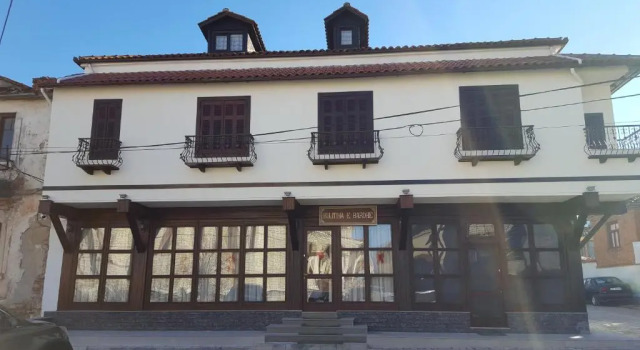 Hotel Bujtina e Bardhe