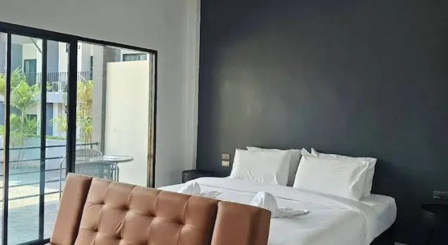 Двухместный номер Standard с балконом и с видом на сад Hillside Premium Hotel