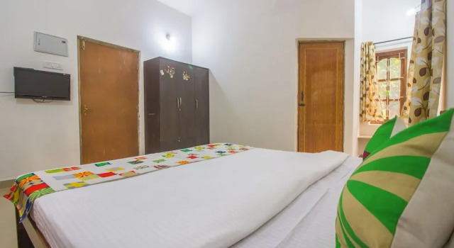 OYO 19327 Home Peaceful Stay Anjuna Beach