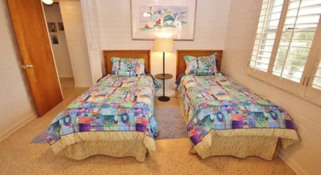 Duke's Beach House Holiday home 4, Забронировать Отель Отели Нью-Смирна-Бич 3 звезды, рядом с Парк 27 Авеню, 3*