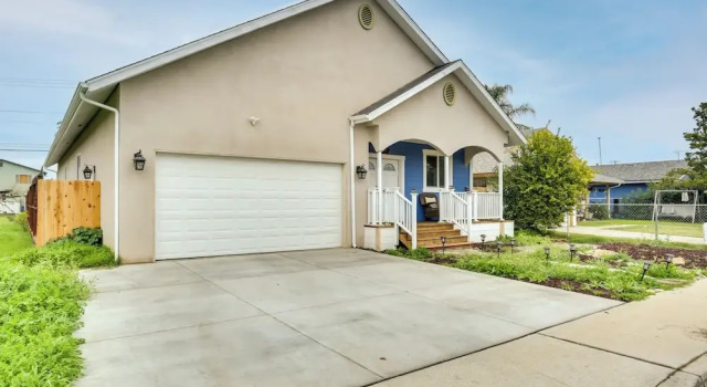 Stunning Clovis Home ~ 1 Mile to Old Town!, Reserva ahora Casa o chalet Clovis California