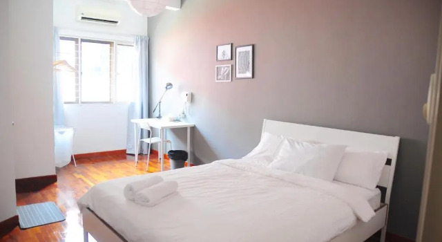 Номер Standard GRAYHAUS Guest House