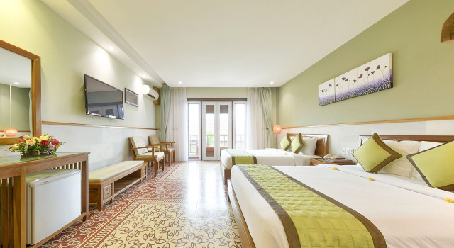 Двухместный номер Deluxe с балконом The Signature Hoi An