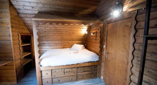 Au Refuge des 3 Ours, Boek Pension Essuiles Oise
