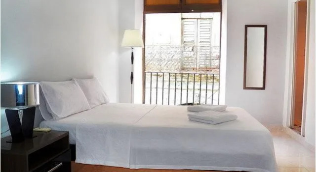 Casa Buenos Aires, Забронировать Отель Гавана Гавана, рядом с Старая площадь