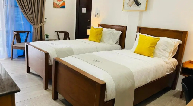 Standard double chambre avec balcon Thistle Inn