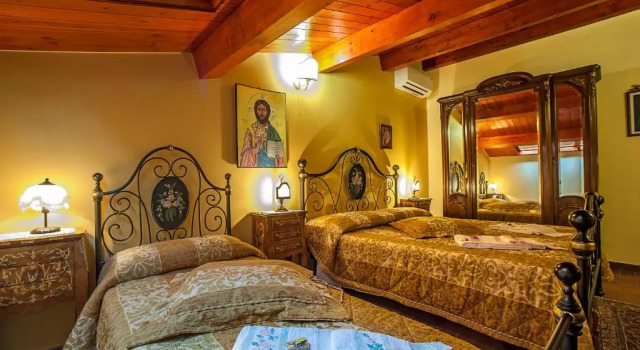 B&B La Ginestra, Prenota Bed & breakfast Civita Pollino