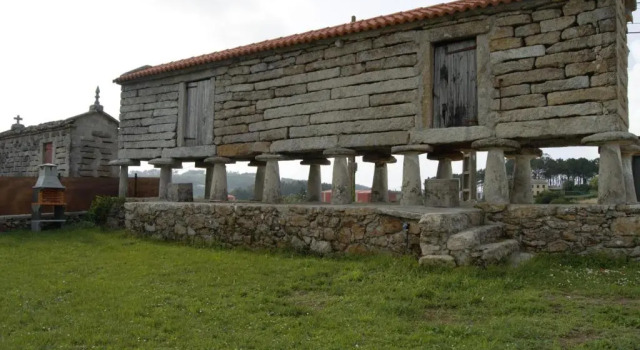 O Cabanel de Pepe, Book Hotel Muxia 
