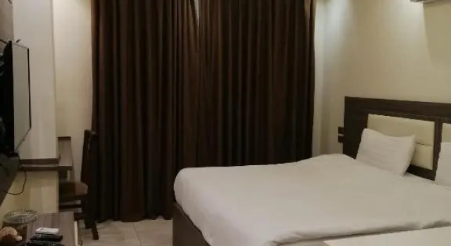Номер Luxury Seven Days Hotel