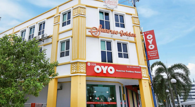 OYO 335 Sunrise Golden Hotel
