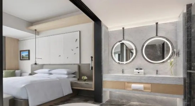 Standard Club room with city view Liyang Marriott Hotel