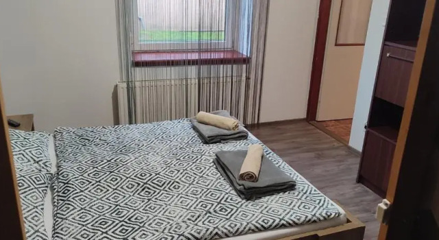 Lugas Apartman, Rezervovat Apartmán Tapolca 