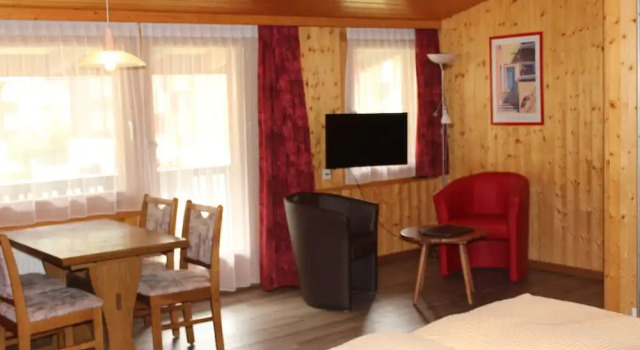 Трёхместный номер Standard Hotel Alpha