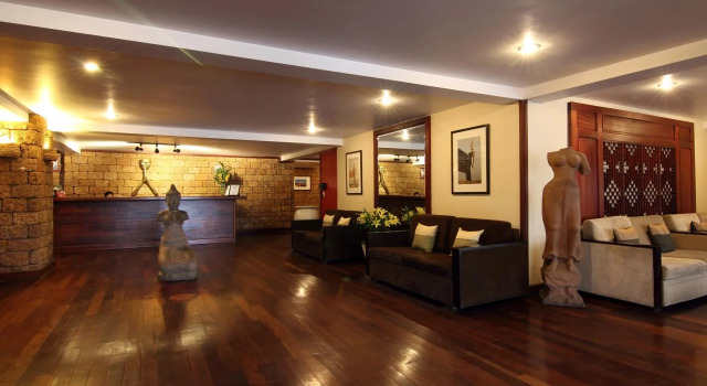 Amanjaya Pancam Suites Hotel, Prenota Hotel Hotel SPA a Kandal Province, SPA
