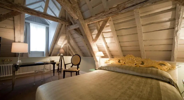 Двухместный номер Executive Hotel Le Place dArmes - Relais & Châteaux