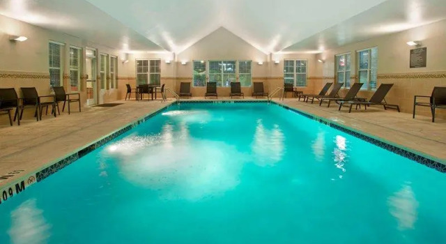 Кровать в общем номере Residence Inn Bridgewater Branchburg