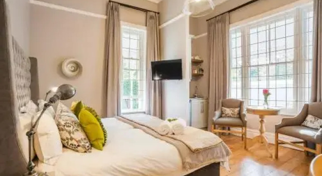 Bonne Esperance Studio Apartments, Забронировать Апартаменты/квартира Отели Стелленбос с парковкой, рядом с African Art Boutique Stellenbosch, Парковка