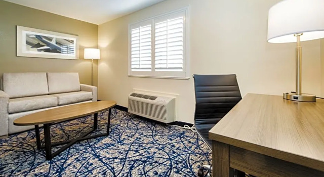 Четырёхместный люкс Quality Suites Houston Hobby Airport