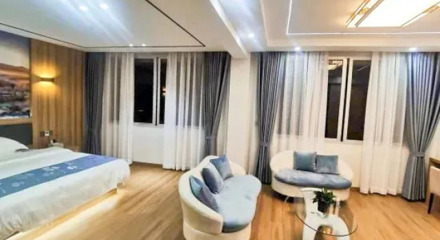 Люкс Deluxe Baizhangji Mountain and Sea Homestay