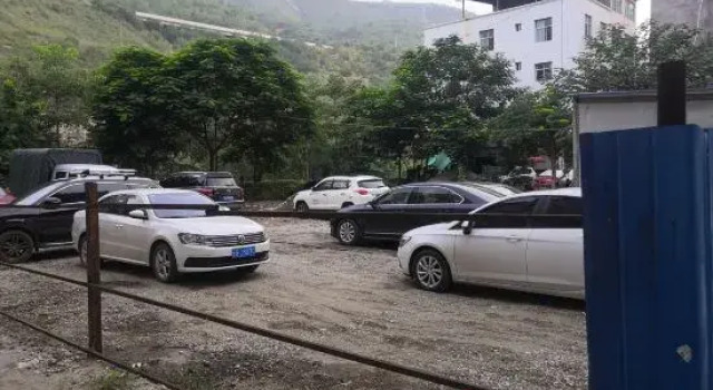 Yuanyang Hongyue Hotel, Prenota Hotel Yuanyang Yunnan