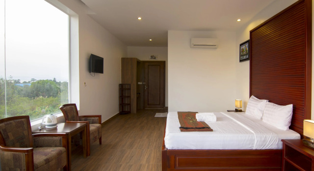 Summer Resort, Book Ferieresort Hoteller i Kep Province med pool, Swimmingpool