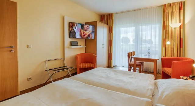 Студия с балконом и с видом на море HAFFHUS - Hotel & Spa