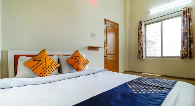 Hotel Mukunda Nilaya by OYO Rooms