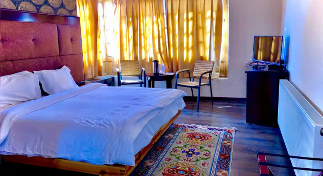 Hotel Spic N Span, Забронировать Отель Отели Джамму и Кашмира с завтраком, Завтраки
