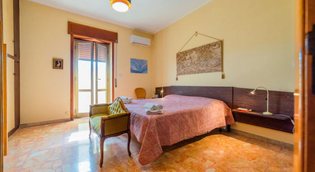 La Terrazza Di Siracusa - Roomy And Bright Flat, Забронировать Апартаменты/квартира Апартаменты Сиракузы, рядом с Церковь Cвятой Луции у гроба, Апартаменты/квартира