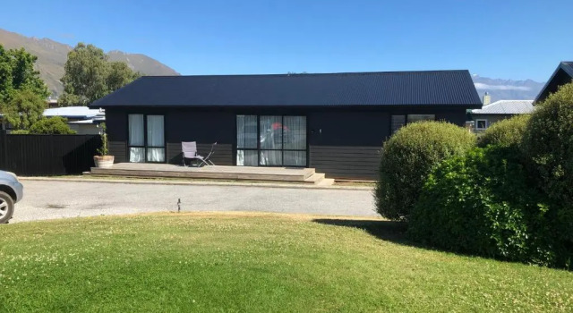 Коттедж Stow Wanaka 4 -Charming Space, Just a Stone Throw from Central Wanaka