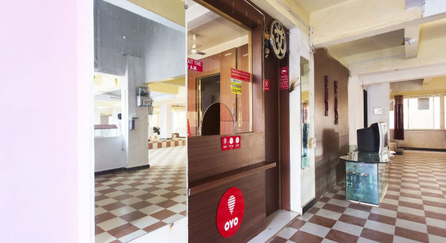 Latanand Residency, Забронировать Отель Отели штата Махараштры 3 звезды, 3*