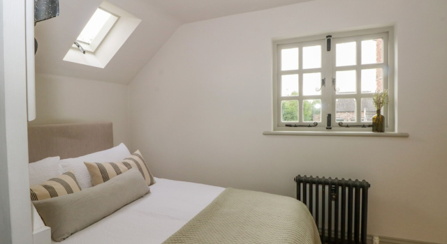 The Coach House, Book Feriehus Crewe 