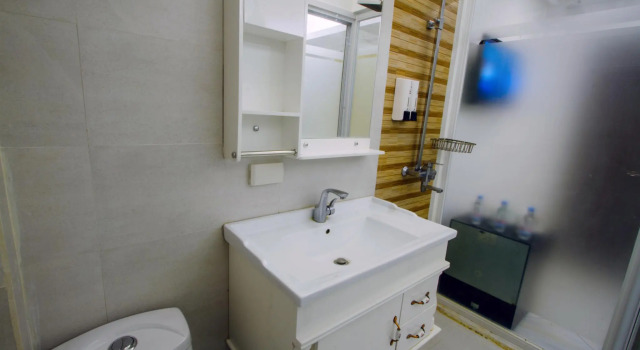 Трёхместный номер Deluxe JJ Midcity Inn