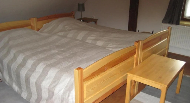 Žuhansta, Prenota Hotel  